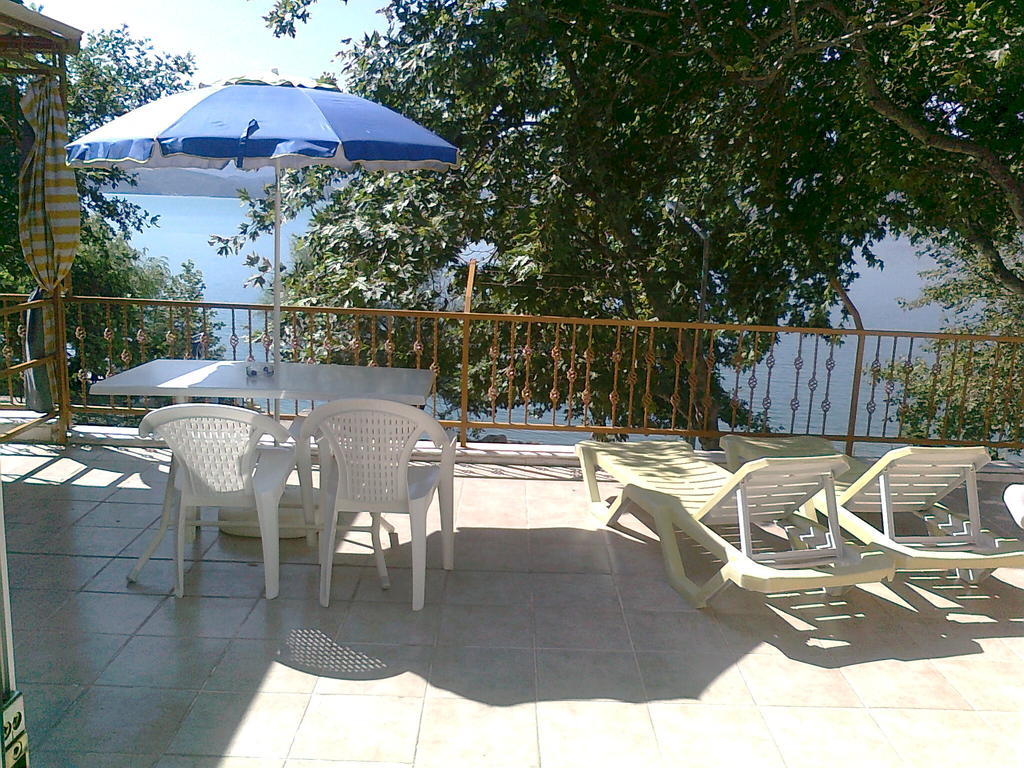 Goel Pension Egirdir Exterior foto